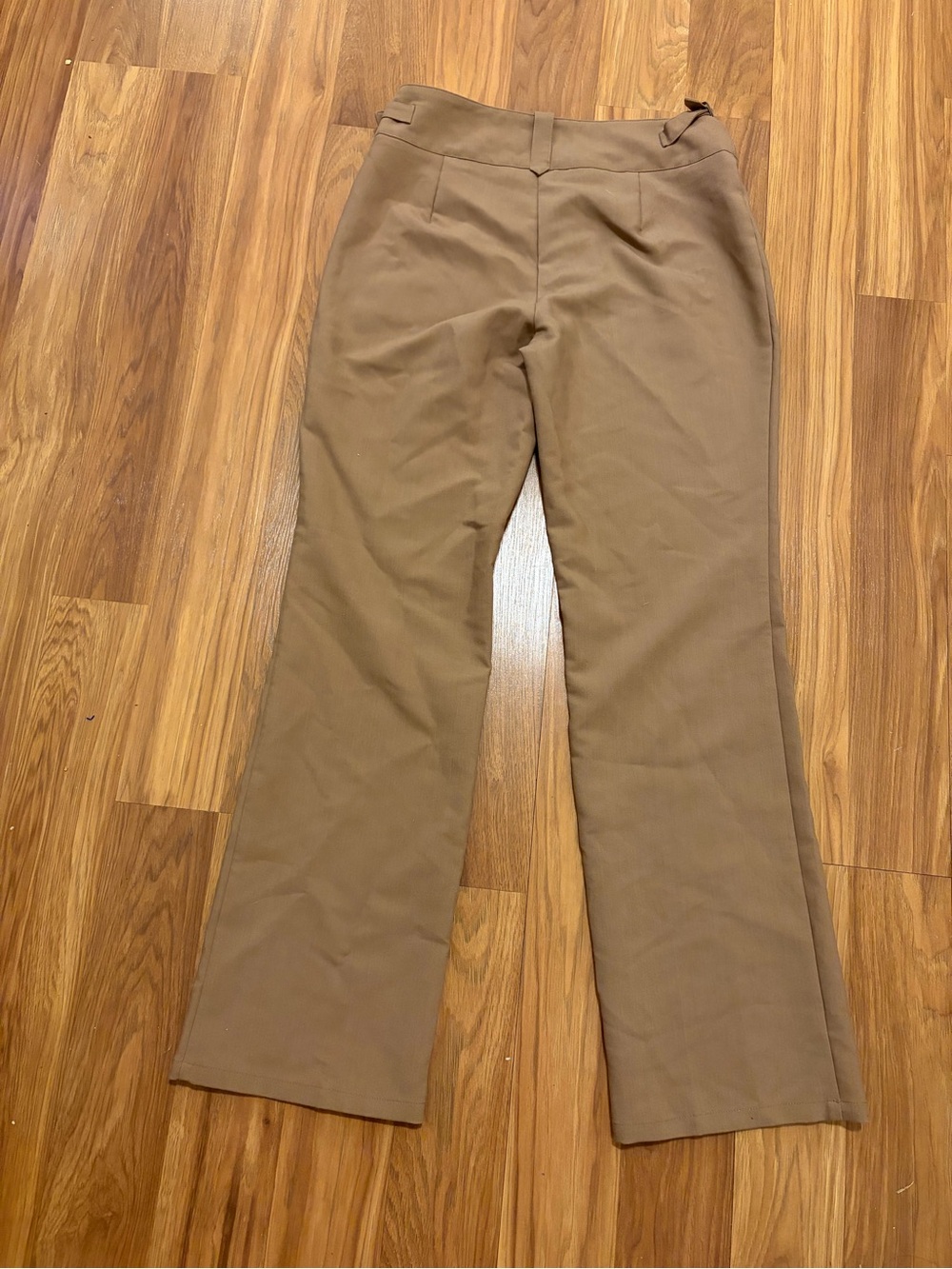 Edikted Slacks in Camel - Picture 4 of 6